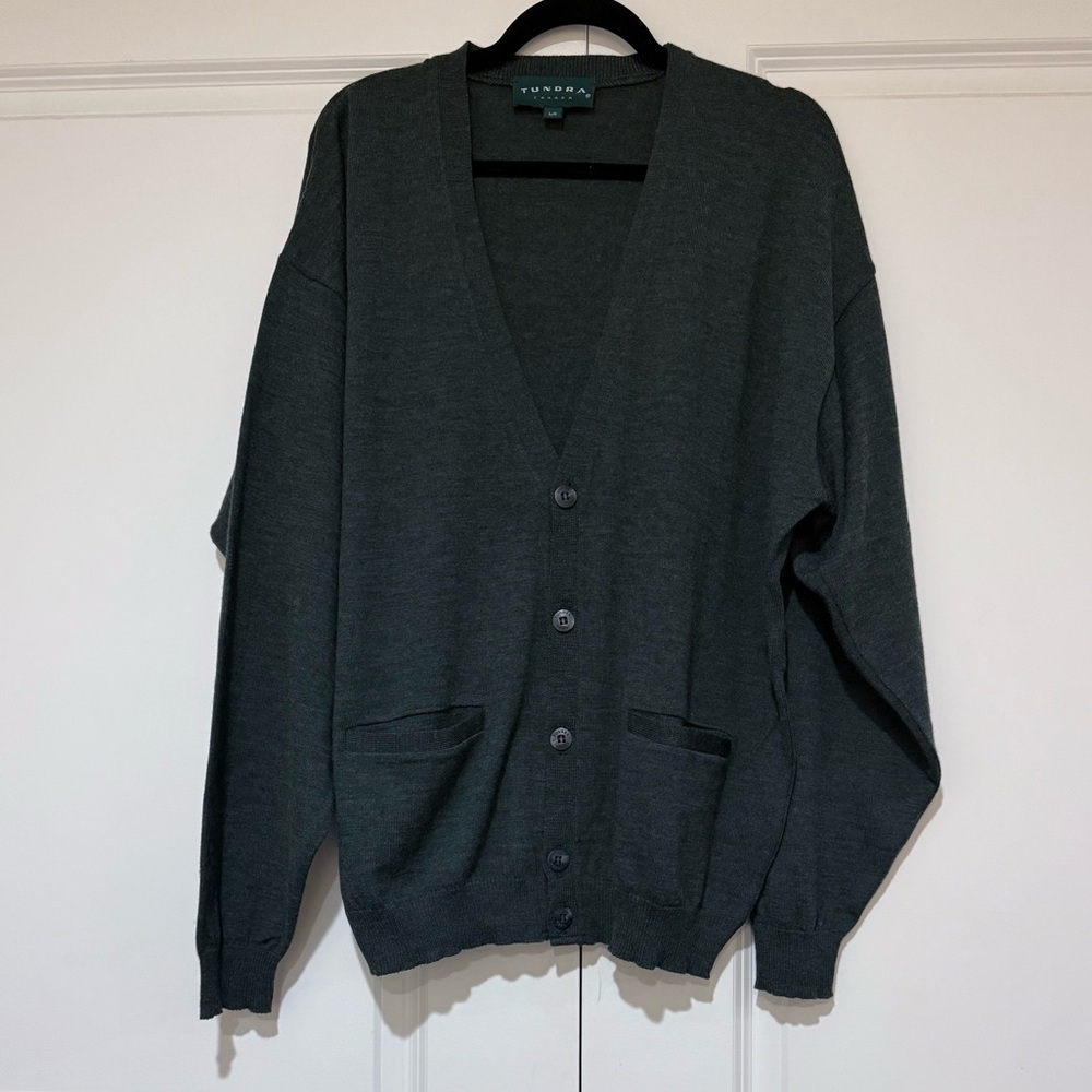 Tundra Canada Hunter Green 💯% Merino Wool Cardigan Sweater NWOT